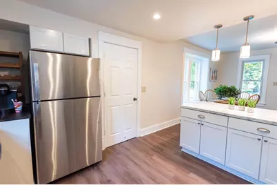140 Windsor Street, Sun Prairie, WI 53590 - Photo 5