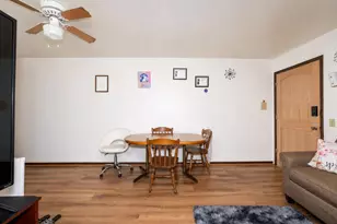 1725 Onsgard Rd, Madison, WI 53704 - Photo 9