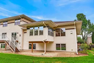 739 Clardell Dr, Sun Prairie, WI 53590 - Photo 7