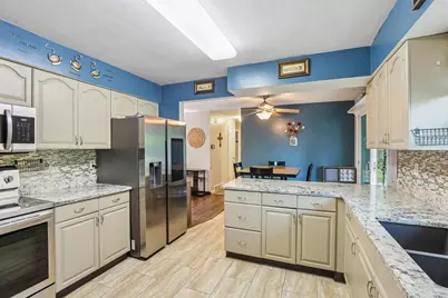 713 Taft Street, Sun Prairie, WI 53590 - Photo 13