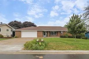 514 W Washington St, Ridgeville, WI 53533 - Photo 3