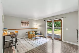 719 E North St, Poynette, WI 53955 - Photo 17