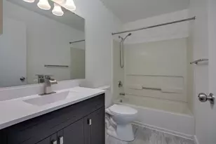 905 Harbor House Dr, Madison, WI 53719 - Photo 19