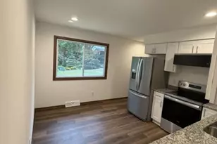 5802 Sauk Ln, Mcfarland, WI 53558 - Photo 15