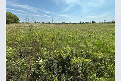 L1 Haugen, Edgerton, WI 53534 - Photo 1