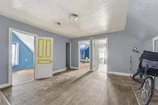 500 W Arthur Ave, Milwaukee, WI 53207 - Photo 3