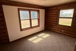 400 Haugen Rd, Edgerton, WI 53534 - Photo 9