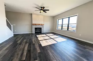 1966 Sequoia Dr, Janesville, WI 53545 - Photo 9