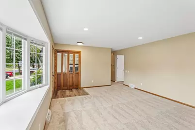 806 South Street, Waunakee, WI 53597 - Photo 9