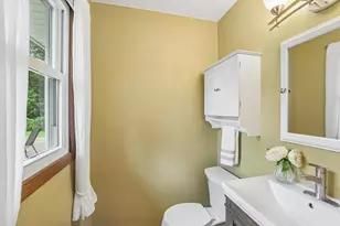 806 South St, Waunakee, WI 53597 - Photo 21
