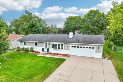 806 South Street, Waunakee, WI 53597 - Photo 1