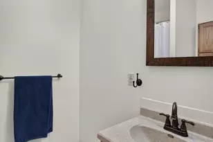 405 Lexington Dr, Waunakee, WI 53597 - Photo 15