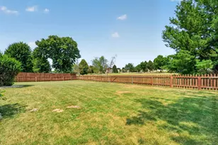405 Lexington Dr, Waunakee, WI 53597 - Photo 27
