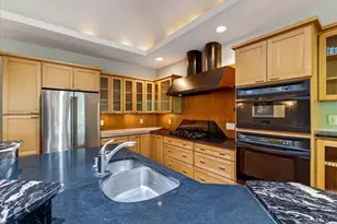5021 Prairie Rose Ct, Middleton, WI 53562 - Photo 9