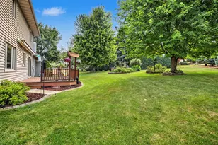2524 Carriedale Ct, Fitchburg, WI 53711 - Photo 43