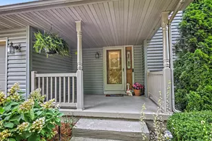 2524 Carriedale Ct, Fitchburg, WI 53711 - Photo 3