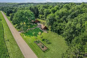 10576 Mayflower Rd, Mount Horeb, WI 53572 - Photo 17
