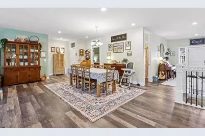 716 Kenseth Way, Cambridge, WI 53523 - Photo 11