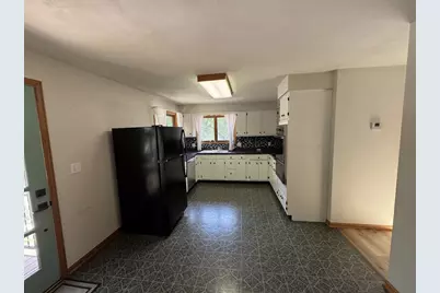 625 Thomas Street, Janesville, WI 53545 - Photo 11