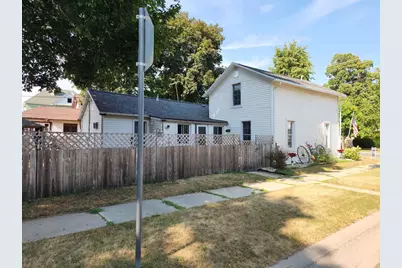902 Cass Street, Portage, WI 53901 - Photo 19