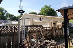 902 Cass St, Portage, WI 53901 - Photo 17