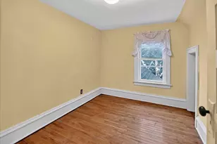 106 S 8th St, Mount Horeb, WI 53572 - Photo 33