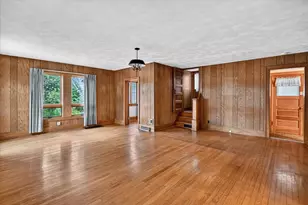 106 S 8th St, Mount Horeb, WI 53572 - Photo 5