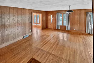 106 S 8th St, Mount Horeb, WI 53572 - Photo 13