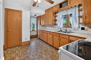 106 S 8th St, Mount Horeb, WI 53572 - Photo 15