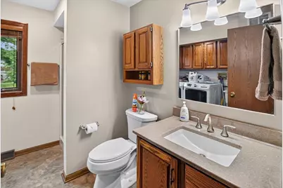 1562 Kuhle Drive, Sun Prairie, WI 53590 - Photo 49