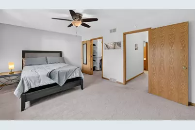 3222 Dorchester Way, Madison, WI 53719 - Photo 15