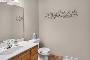 3222 Dorchester Way, Madison, WI 53719 - Photo 11