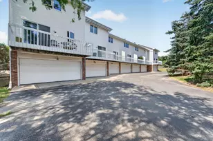 3222 Dorchester Way, Madison, WI 53719 - Photo 23