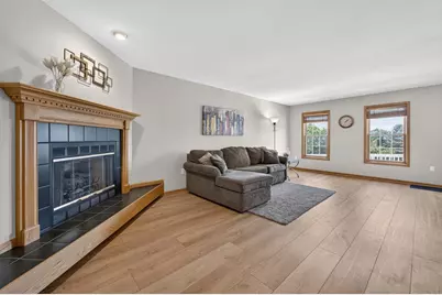 3222 Dorchester Way, Madison, WI 53719 - Photo 5