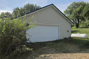 48568 Petersburg Ln, Gays Mills, WI 54631 - Photo 7