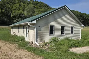 48568 Petersburg Ln, Gays Mills, WI 54631 - Photo 5