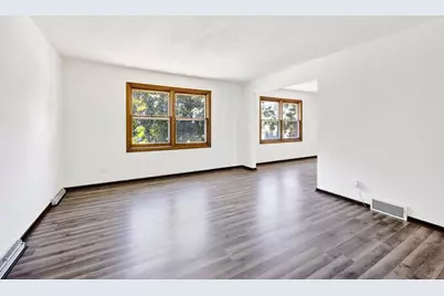 5102 Violet Lane, Madison, WI 53714 - Photo 7