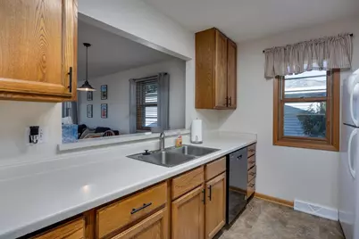2804 Carrousel Lane, Janesville, WI 53545 - Photo 11