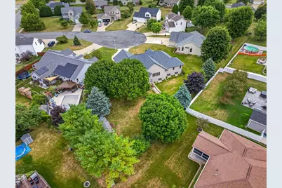 100 Stonehaven Circle, Beaver Dam, WI 53916 - Photo 11