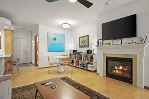 201 N Blair St, Madison, WI 53703 - Photo 3