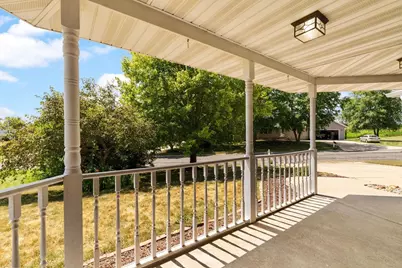 609 E Church Street, Orfordville, WI 53576 - Photo 5