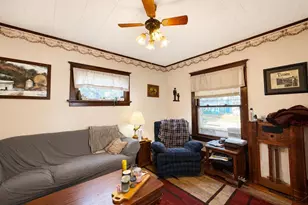 2009 16th Ave, Monroe, WI 53566 - Photo 9