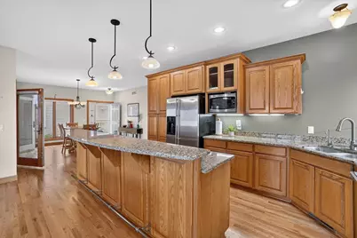 3129 Sunnyside Street, Stoughton, WI 53589 - Photo 7