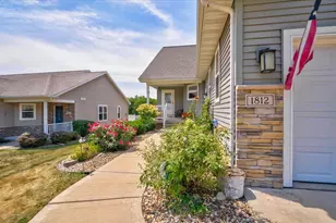 1812 Dondee Rd, Madison, WI 53716 - Photo 3