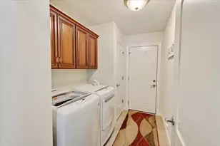 1812 Dondee Rd, Madison, WI 53716 - Photo 33