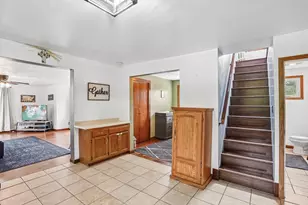 205 E 3rd St, Waunakee, WI 53597 - Photo 15