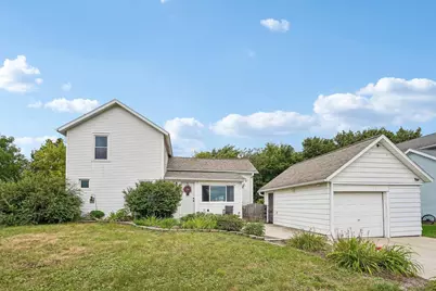 205 E 3rd Street, Waunakee, WI 53597 - Photo 3