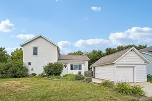 205 E 3rd St, Waunakee, WI 53597 - Photo 3