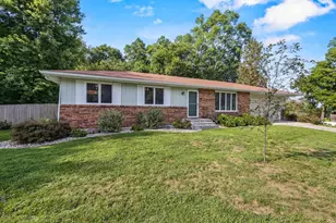 403 4th St, Albany, WI 53502 - Photo 43