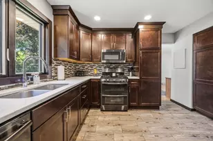 133 W Kohler St, Sun Prairie, WI 53590 - Photo 23